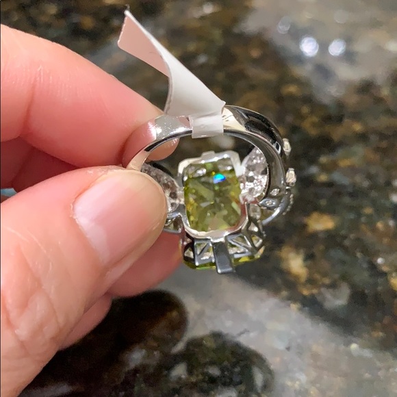 Jewels by Park Lane Ring size 8 - Picture 6 of 10